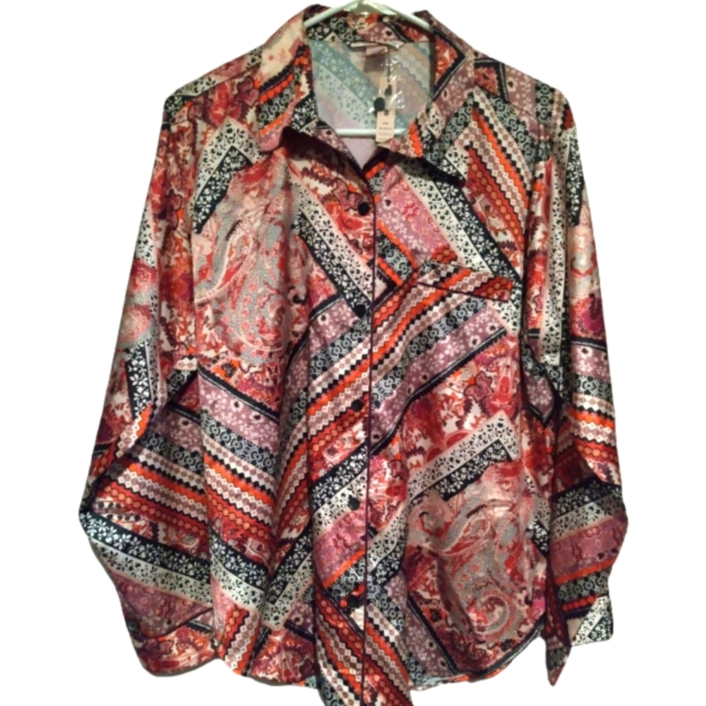 Victoria's Secret brand new button up blouse sleep top size medium